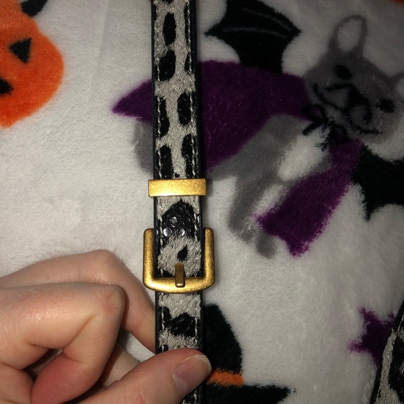 Guess Crossbody - Picture 3 of 12